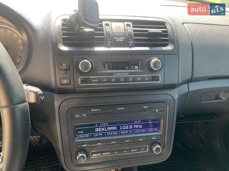 Універсал Skoda Fabia 2011 в Чернівцях фото 8 Універсал Skoda Fabia 2011 в Чернівцях