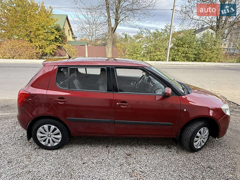 Хэтчбек Skoda Fabia 2008 в Яворове фото 3 Хэтчбек Skoda Fabia 2008 в Яворове