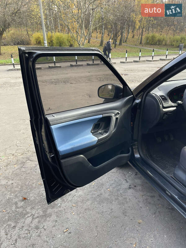 Хэтчбек Skoda Fabia 2007 в Тернополе фото 19 Хэтчбек Skoda Fabia 2007 в Тернополе