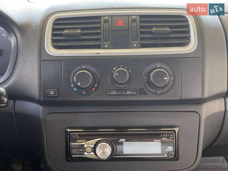 Хэтчбек Skoda Fabia 2008 в Николаеве фото 30 Хэтчбек Skoda Fabia 2008 в Николаеве