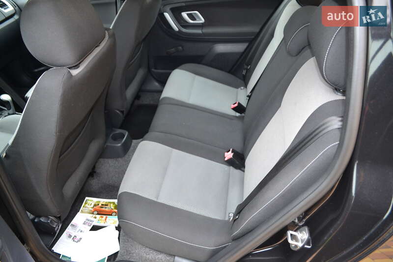 Хэтчбек Skoda Fabia 2008 в Киеве