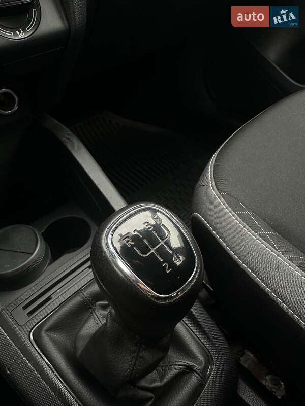 Хэтчбек Skoda Fabia 2019 в Сумах