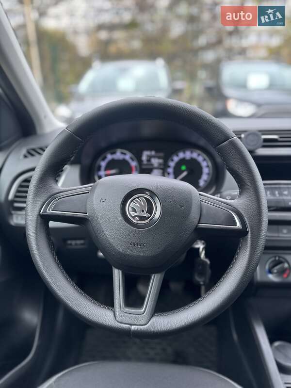 Хэтчбек Skoda Fabia 2019 в Сумах