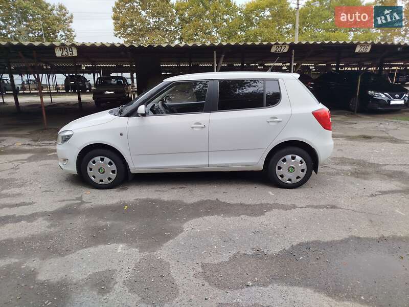 Хэтчбек Skoda Fabia 2012 в Одессе фото 4 Хэтчбек Skoda Fabia 2012 в Одессе