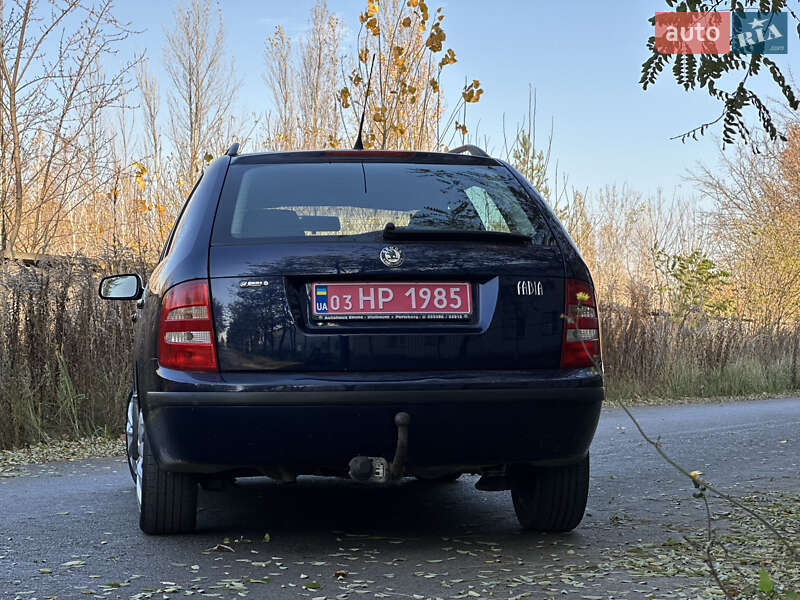 Универсал Skoda Fabia 2004 в Шостке