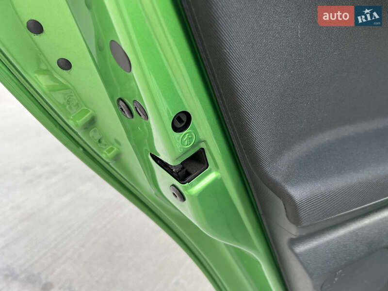 Хетчбек Skoda Fabia 2011 в Луцьку фото 97 Хетчбек Skoda Fabia 2011 в Луцьку