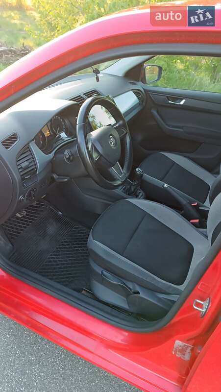 Универсал Skoda Fabia 2015 в Киеве фото 23 Универсал Skoda Fabia 2015 в Киеве