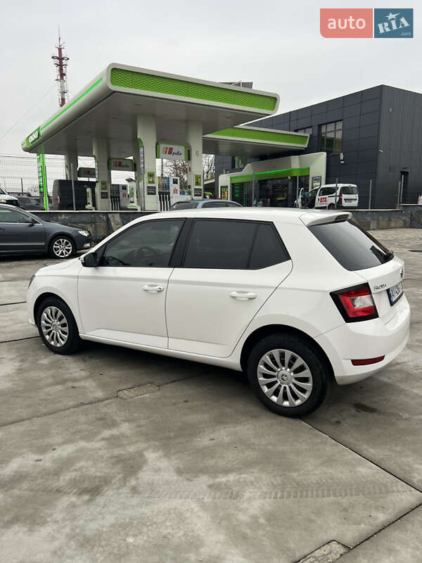 Хэтчбек Skoda Fabia 2019 в Белой Церкви