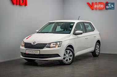Хэтчбек Skoda Fabia 2018 в Киеве