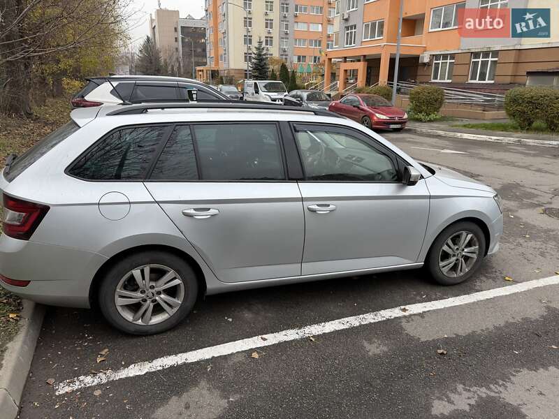 Универсал Skoda Fabia 2021 в Киеве фото 7 Универсал Skoda Fabia 2021 в Киеве