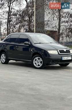 Седан Skoda Fabia 2004 в Одессе