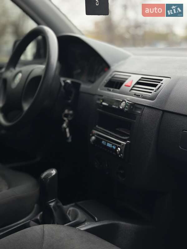 Седан Skoda Fabia 2004 в Одесі фото 10 Седан Skoda Fabia 2004 в Одесі