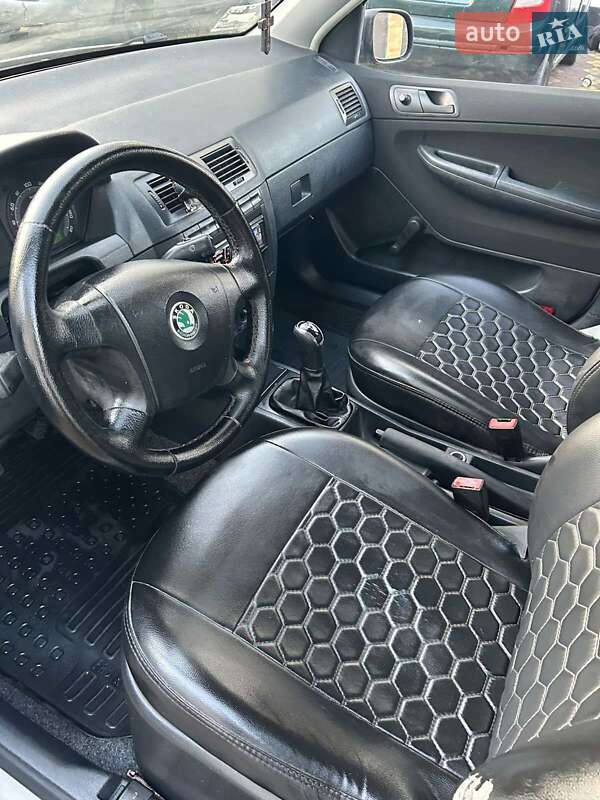 Хэтчбек Skoda Fabia 2007 в Мукачево