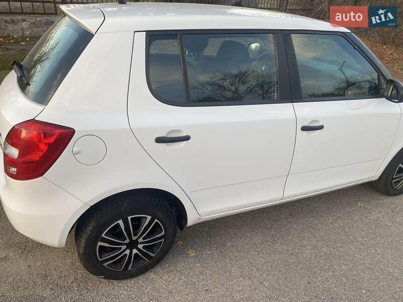 Хэтчбек Skoda Fabia 2014 в Мироновке фото 7 Хэтчбек Skoda Fabia 2014 в Мироновке