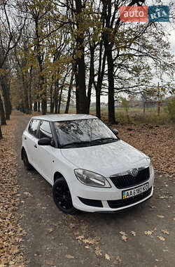 Хэтчбек Skoda Fabia 2011 в Подольске