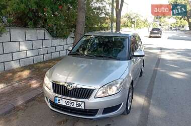 Универсал Skoda Fabia 2011 в Киеве