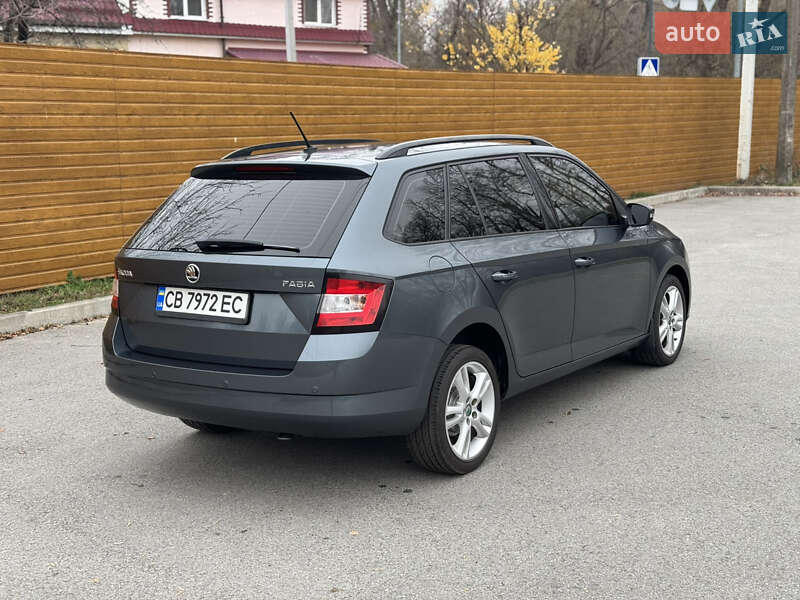 Универсал Skoda Fabia 2015 в Чернигове фото 3 Универсал Skoda Fabia 2015 в Чернигове