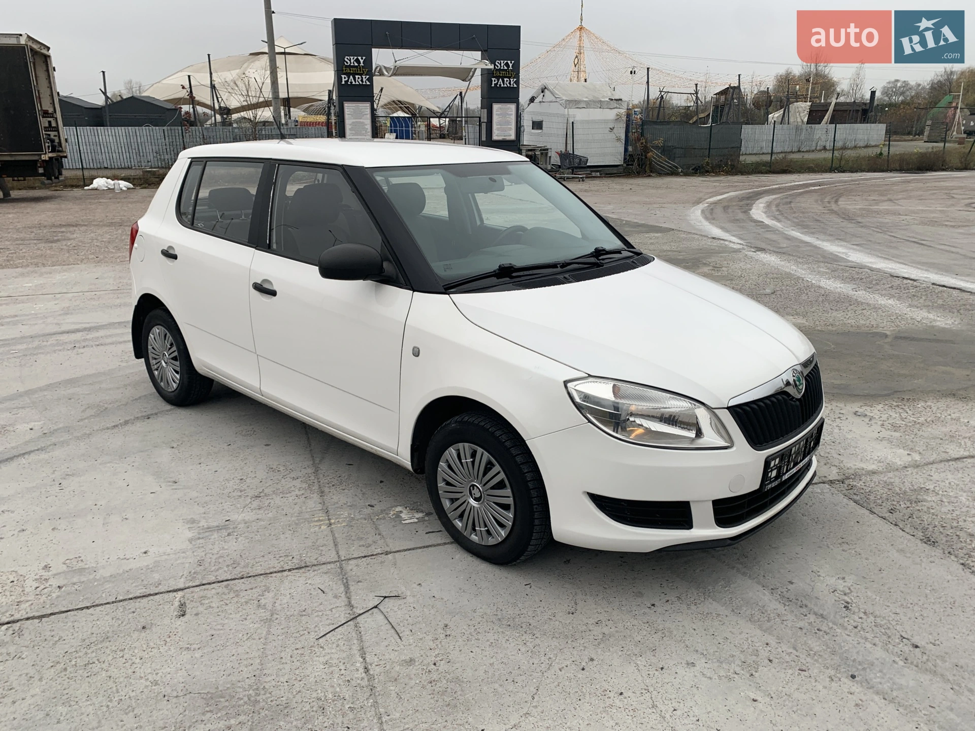 2011 Skoda Fabia - мініатюра 24