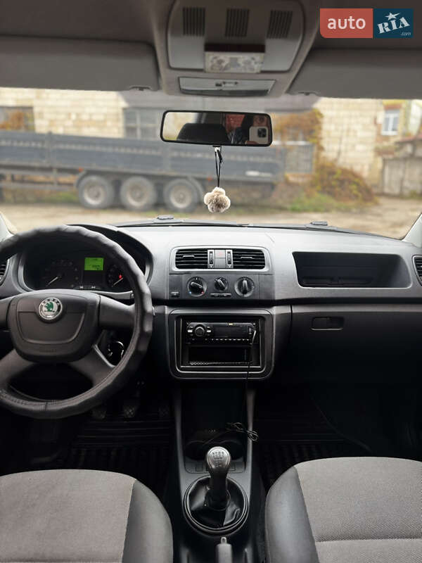 Хэтчбек Skoda Fabia 2011 в Полтаве фото 10 Хэтчбек Skoda Fabia 2011 в Полтаве