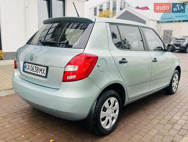 Хетчбек Skoda Fabia 2011 в Білогородці фото 6 Хетчбек Skoda Fabia 2011 в Білогородці