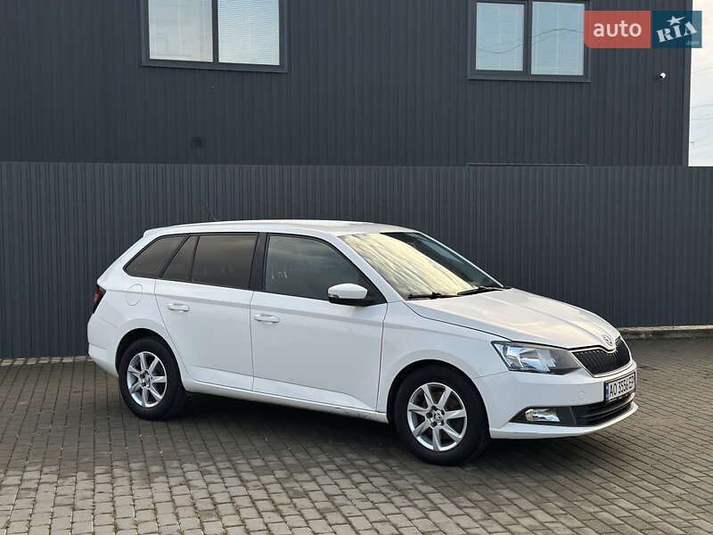 Универсал Skoda Fabia 2015 в Ужгороде фото 5 Универсал Skoda Fabia 2015 в Ужгороде