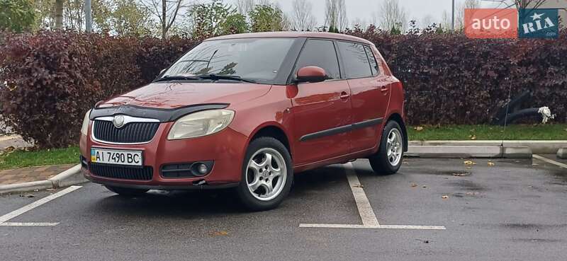 Хэтчбек Skoda Fabia 2007 в Киеве фото 3 Хэтчбек Skoda Fabia 2007 в Киеве