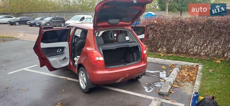 Хэтчбек Skoda Fabia 2007 в Киеве фото 22 Хэтчбек Skoda Fabia 2007 в Киеве