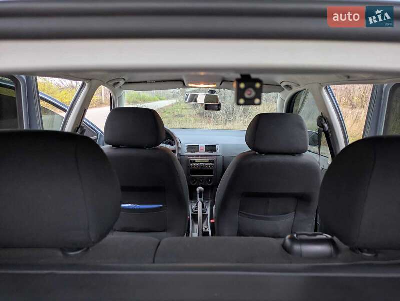 Универсал Skoda Fabia 2006 в Полтаве