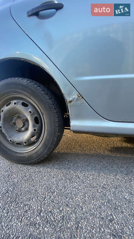 Хэтчбек Skoda Fabia 2005 в Киеве