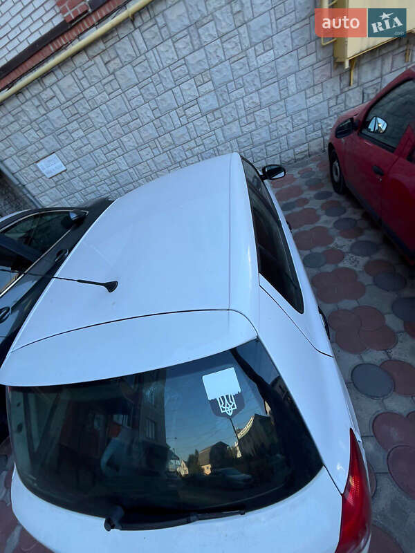 Хэтчбек Skoda Fabia 2009 в Тернополе