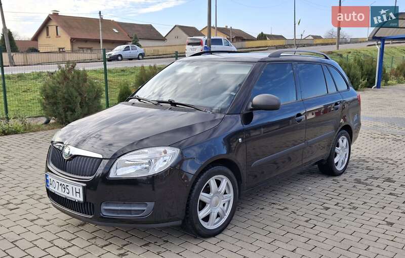 Універсал Skoda Fabia 2010 в Мукачевому