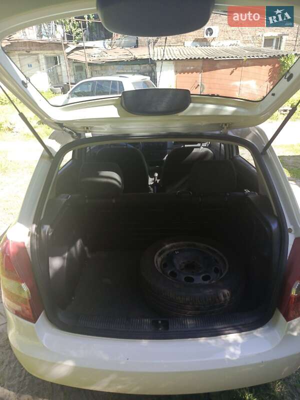 Хетчбек Skoda Fabia 2008 в Дніпрі фото 6 Хетчбек Skoda Fabia 2008 в Дніпрі