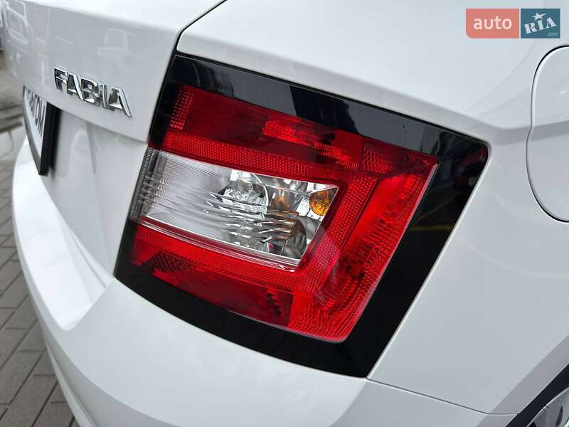 Хэтчбек Skoda Fabia 2019 в Виннице фото 26 Хэтчбек Skoda Fabia 2019 в Виннице