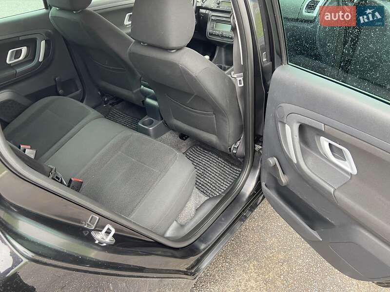 Универсал Skoda Fabia 2009 в Корсуне-Шевченковском