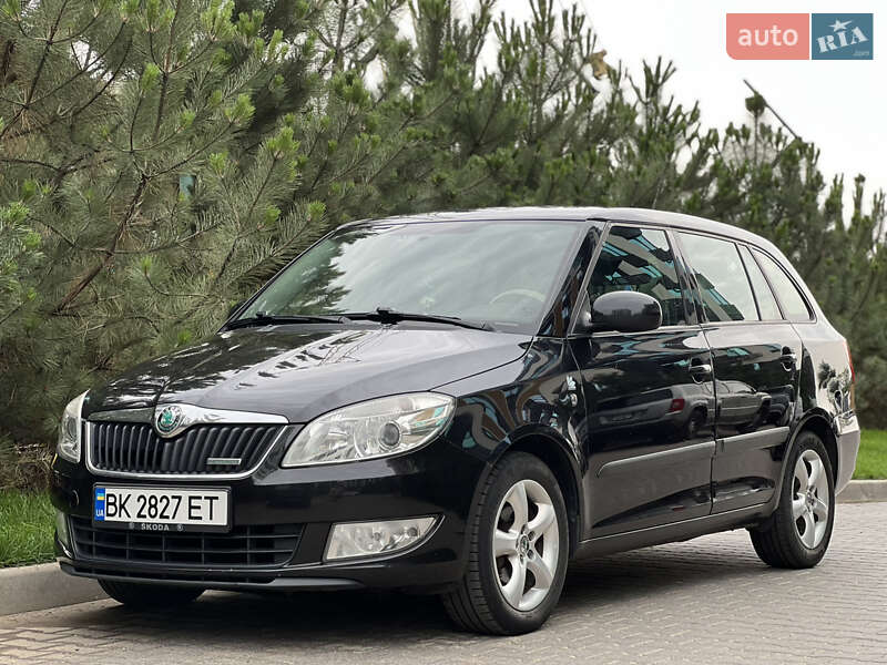 Универсал Skoda Fabia 2011 в Киеве