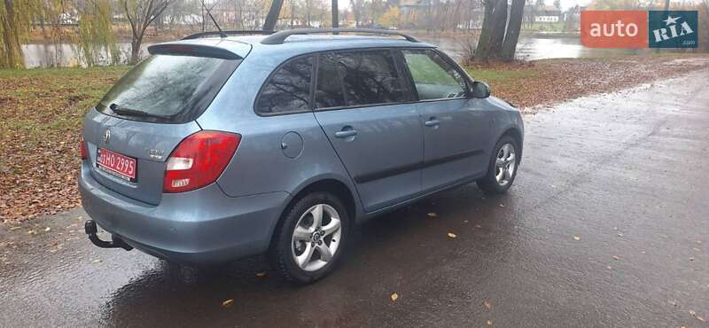 Универсал Skoda Fabia 2009 в Городище
