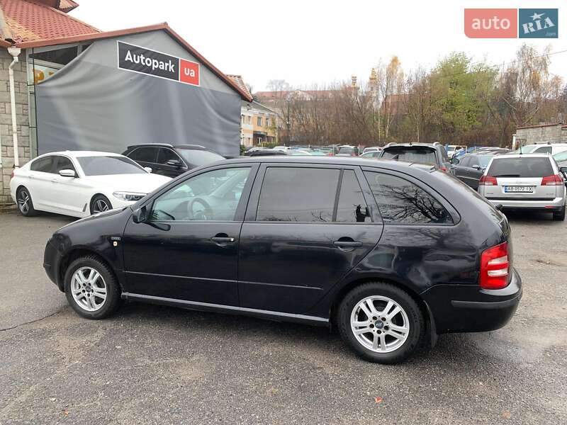 Універсал Skoda Fabia 2004 в Вінниці