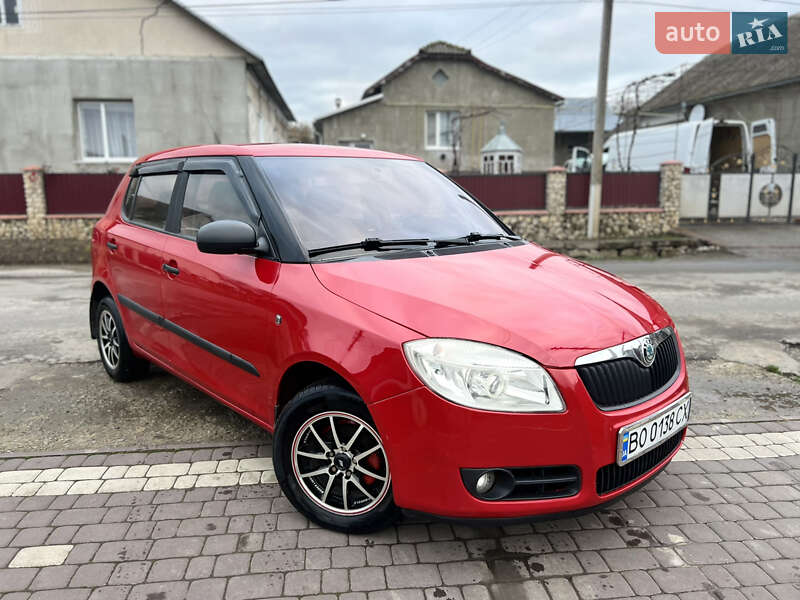 Хетчбек Skoda Fabia 2007 в Гусятині