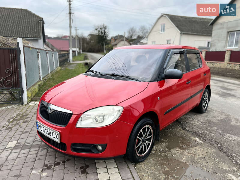 Хетчбек Skoda Fabia 2007 в Гусятині
