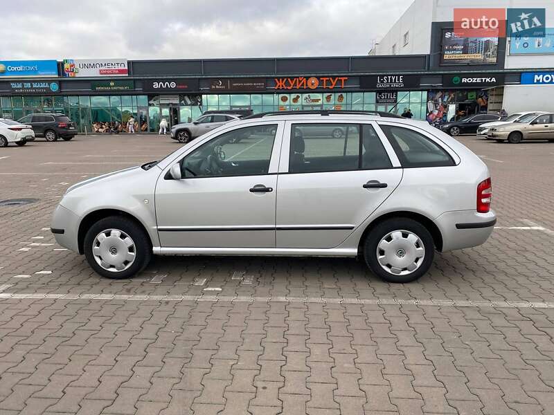Універсал Skoda Fabia 2003 в Софіївській Борщагівці фото Універсал Skoda Fabia 2003 в Софіївській Борщагівці