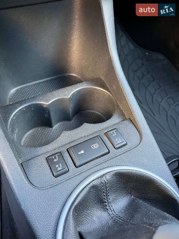 Хэтчбек Skoda Fabia 2010 в Луцке фото 10 Хэтчбек Skoda Fabia 2010 в Луцке