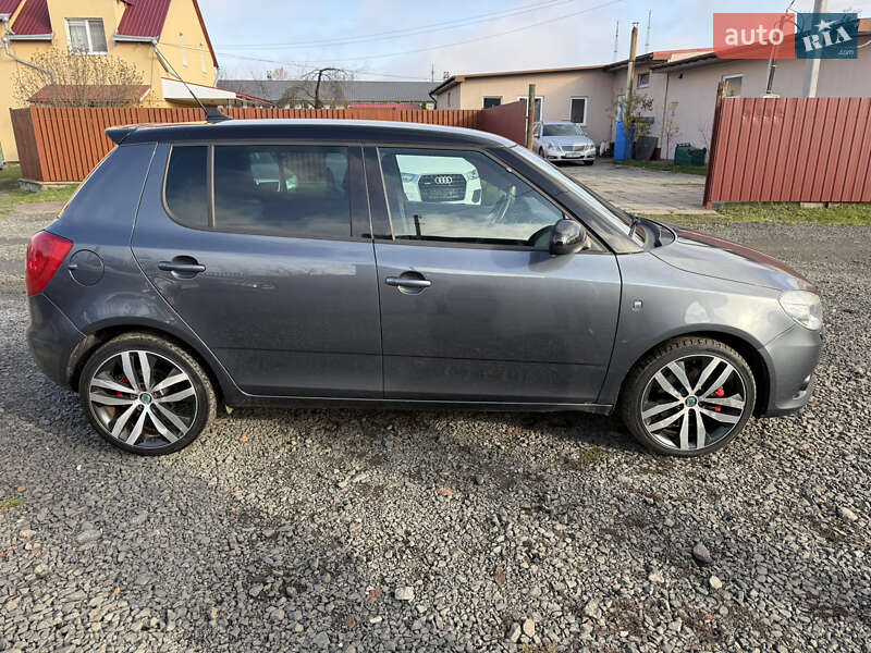 Хэтчбек Skoda Fabia 2011 в Луцке фото 11 Хэтчбек Skoda Fabia 2011 в Луцке