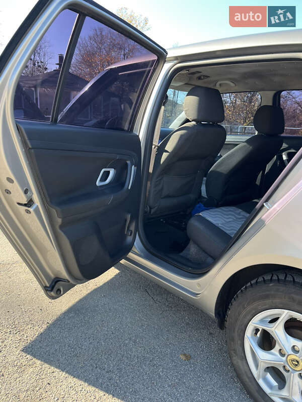 Универсал Skoda Fabia 2009 в Очакове фото 8 Универсал Skoda Fabia 2009 в Очакове