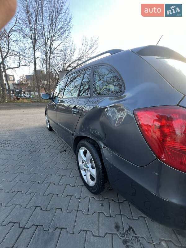 Универсал Skoda Fabia 2011 в Львове
