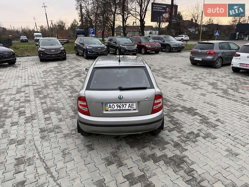 Хетчбек Skoda Fabia 2006 в Ужгороді фото 11 Хетчбек Skoda Fabia 2006 в Ужгороді
