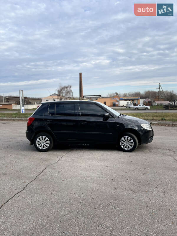 Хэтчбек Skoda Fabia 2008 в Ромнах фото 4 Хэтчбек Skoda Fabia 2008 в Ромнах