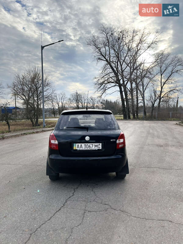 Хэтчбек Skoda Fabia 2008 в Ромнах фото 6 Хэтчбек Skoda Fabia 2008 в Ромнах