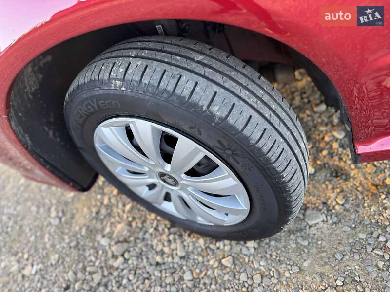 Универсал Skoda Fabia 2006 в Долине фото 27 Универсал Skoda Fabia 2006 в Долине