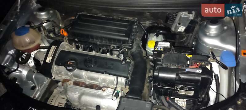 Хэтчбек Skoda Fabia 2009 в Киеве