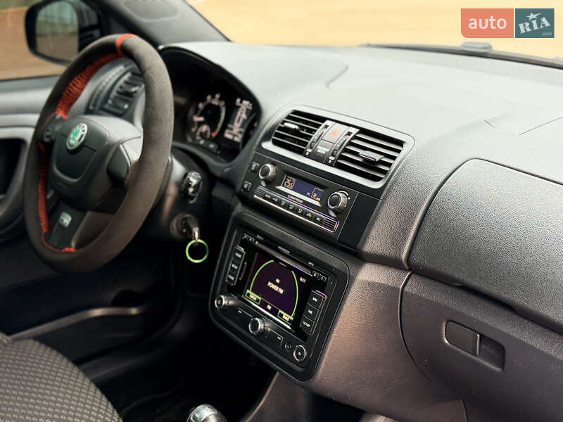 Хэтчбек Skoda Fabia 2011 в Полтаве фото 34 Хэтчбек Skoda Fabia 2011 в Полтаве